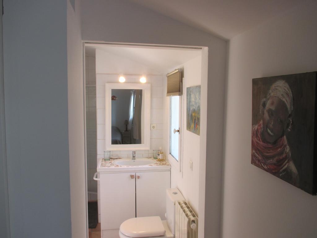 La Tangana Bed & Breakfast Rognes Exterior photo