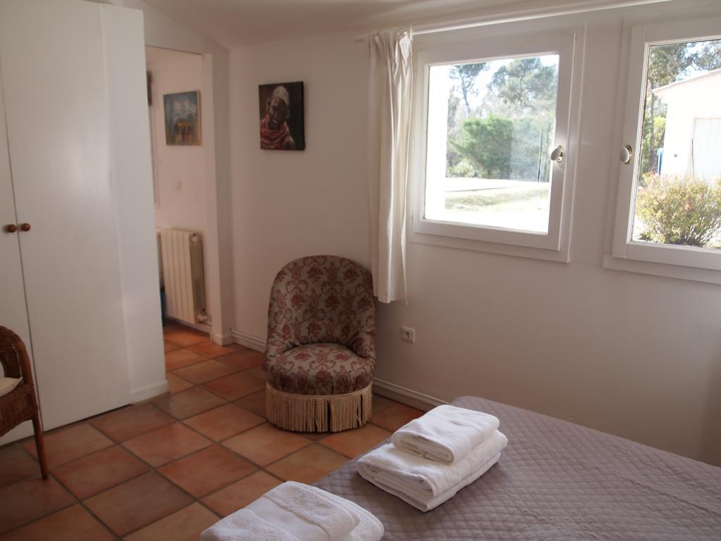 La Tangana Bed & Breakfast Rognes Exterior photo